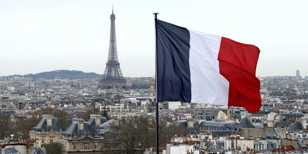 Fransa'da eli kanlı Esed rejimiyle ilgili gelişme! Savcılığa ilettiler