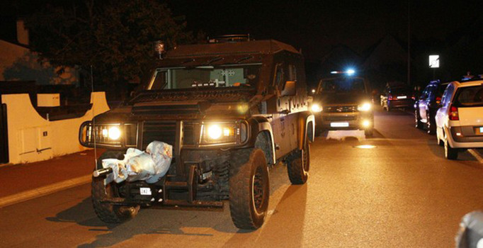 Fransa'da emniyet müdürü ve eşi öldürüldü