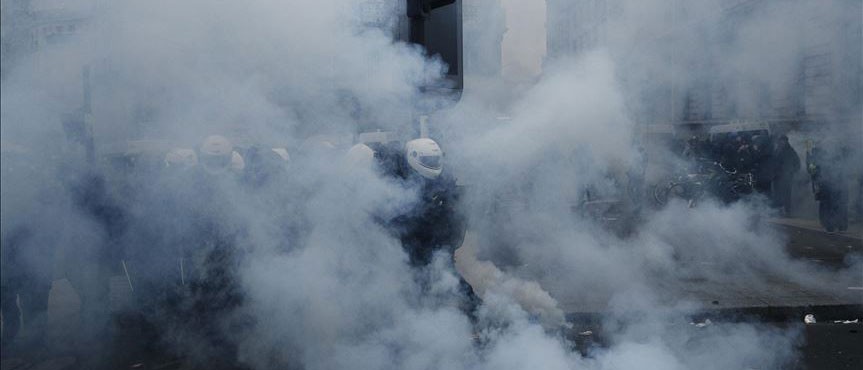 Fransa'da kazan kaynıyor! Protestolara katılım 500 bini buldu