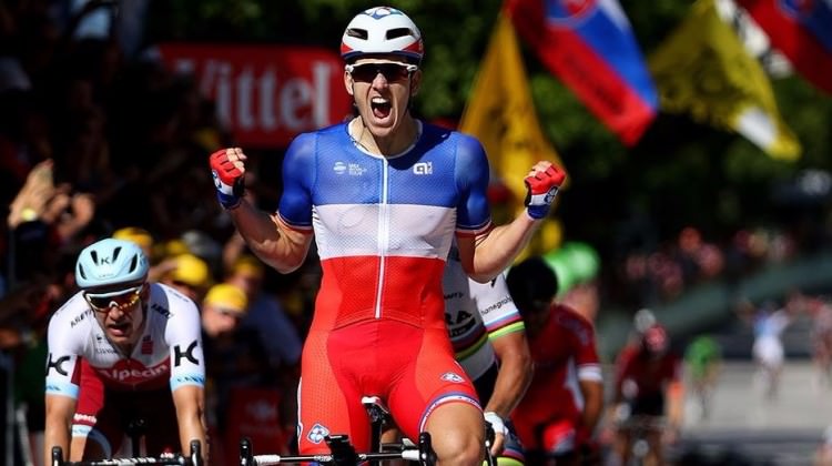 Fransa'da kazanan Arnaud Demare!