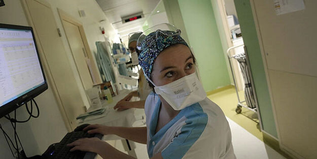 Fransa'da koronavirüs bilançosu artıyor