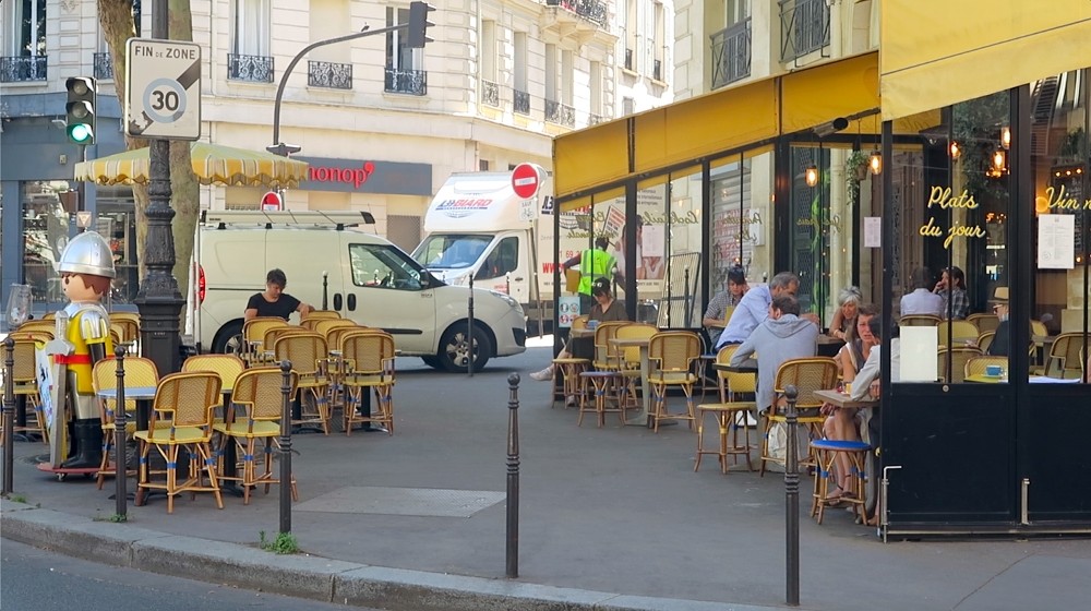 Fransa’da normal hayata dönüşün ikinci aşaması bugün başladı 