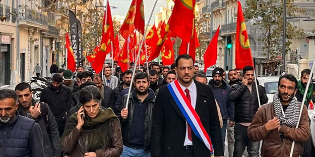 Fransa'da PKK'lılarla beraber o da sokağa indi! 