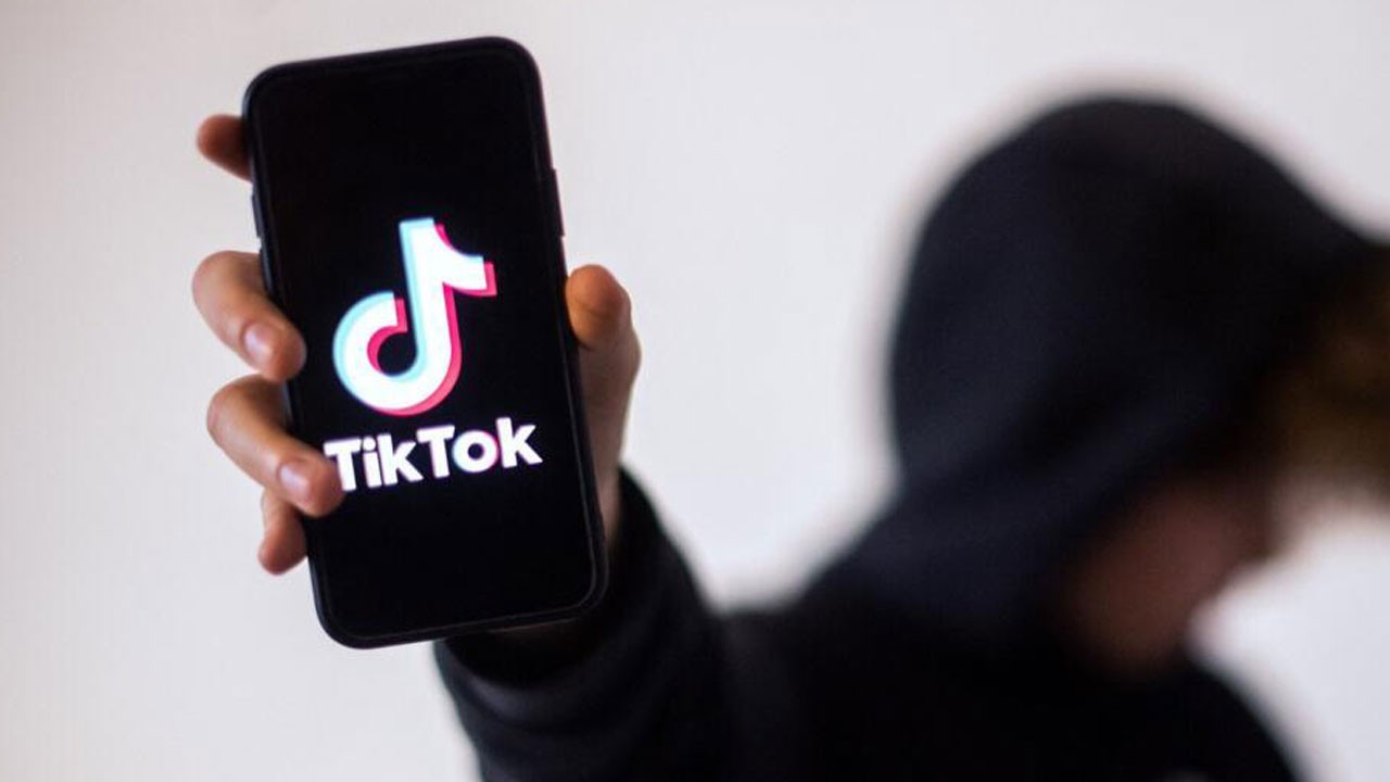 Fransa'da savcılık harekete geçti! TikTok'un algoritması çocukları intihara mı sürüklüyor?