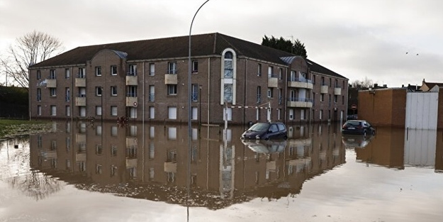 Fransa'da sel felaketi!