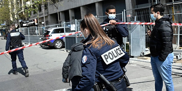 Fransa'da silahlı saldırı