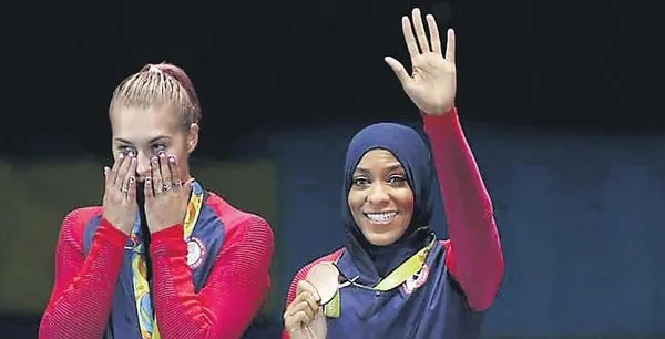 Fransa'da skandal "başörtüsü" kararı! Rezalete bakar mısınız Allah aşkına?