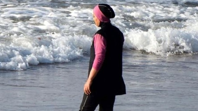 Fransa'da tesettür mayosu yasağını onayladı