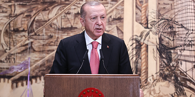 Fransa'dan Erdoğan'a övgü Macron'a eleştiri