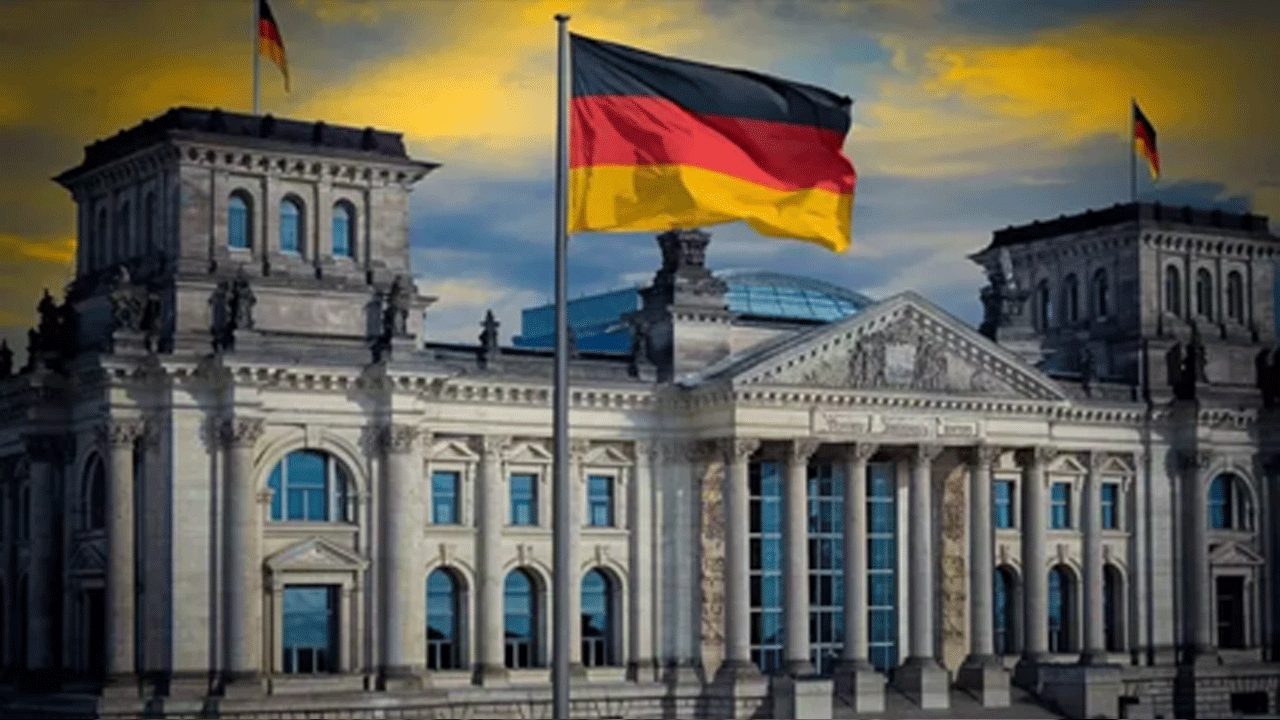 Fransa'dan sonra Almanya'da devreye girdi! Halkı korkutan çağrı yapıldı