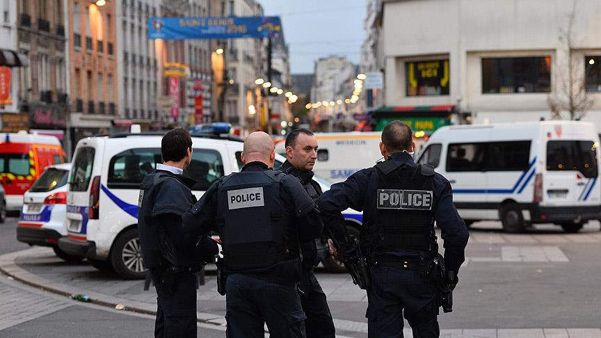 Fransa’nın başkenti Paris’teki Fas Büyükelçiliğine ırkçı saldırı