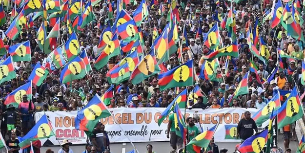 Fransa'nın baskılarına rağmen Yeni Kaledonya eylemleri devam ediyor