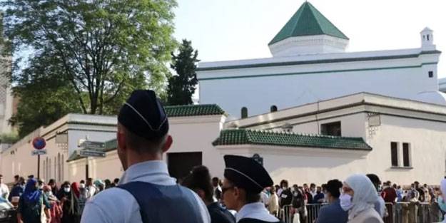 Fransa'nın zulmü New York Times'ta haber oldu