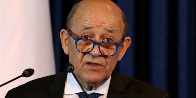 Fransa'ya resti çektiler: 72 saat içinde ülkeyi terk etsin