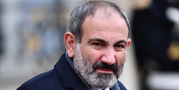 Fransa'ya yeter dedi, Paşinyan barışı seçti: Paşinyan'dan dikkat çeken Azerbaycan çıkışı! Pes etti