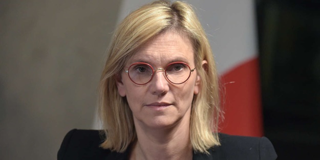 Fransız bakan hakkında soruşturma başlatıldı