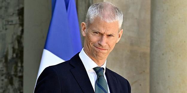 Fransız bakan koronavirüse yakalandı