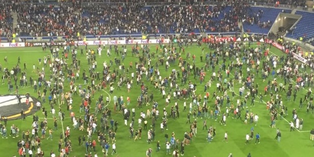 Fransız basını: Tek suçlu Türkler değil