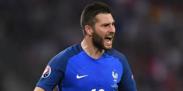 Fransız golcüden şok eden açıklama! Yok artık...