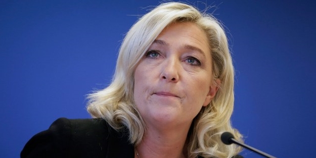 Fransız lider: Charlie Hebdo saldırıları gizli servis işi