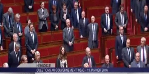 Fransız parlamentosundan Türkiye için saygı duruşu