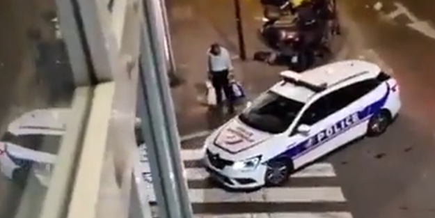 Fransız polisinden evsiz adama insanlık dışı muamele!