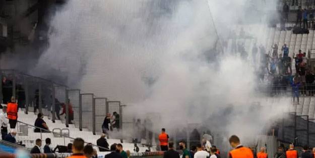 Fransız polisinden Galatasaray taraftarına zulüm