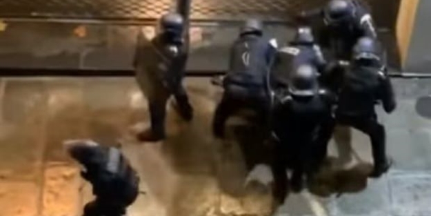 Fransız polisinden orantısız güç! 8 kişi birden...