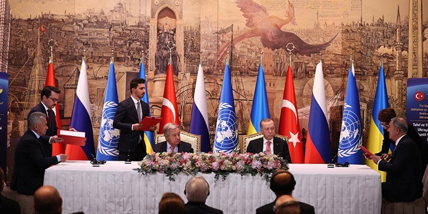 Fransız vekilden Macron'a şamar! Türkiye ağırlığını ortaya koydu