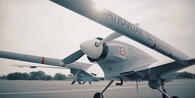 Fransızlar dünyaya böyle duyurdu: Ukrayna'daki direnişin anahtarı Türk SİHA'ları