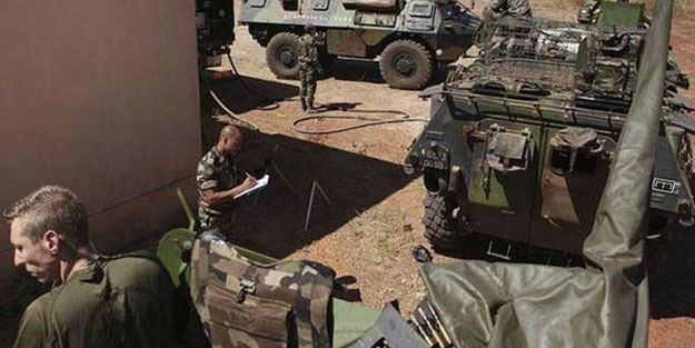 Fransızlar, Suriye'de askeri tabur kurup Türkiye'ye karşı konumlandırdılar! Bakın kimlerden oluşuyor