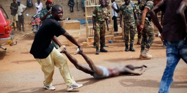 FRANSIZLAR VAMPİR GİBİ