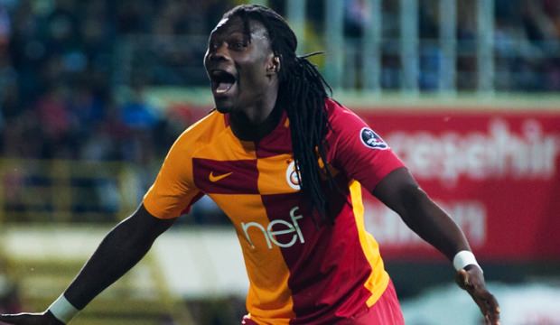Fransızlar'dan derbi yorumu! Bafetimbi Gomis...