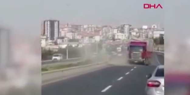 Freni boşalan TIR 2 km boyunca geri geri gitti