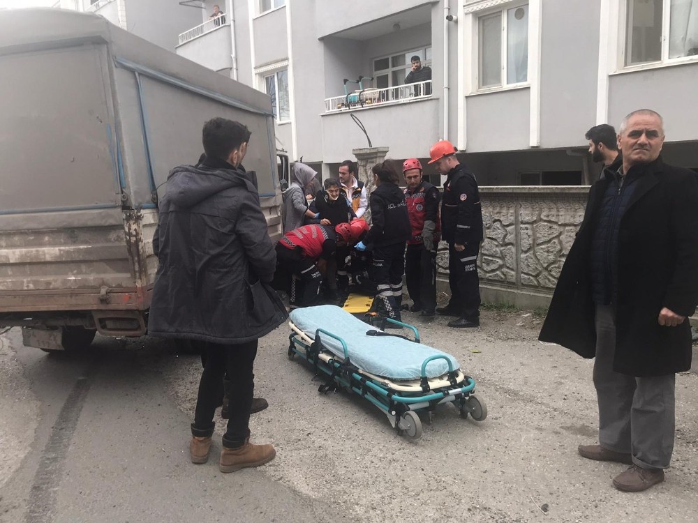 Freni patlayan kamyonet dehşet saçtı: 1 ölü, 1 yaralı 