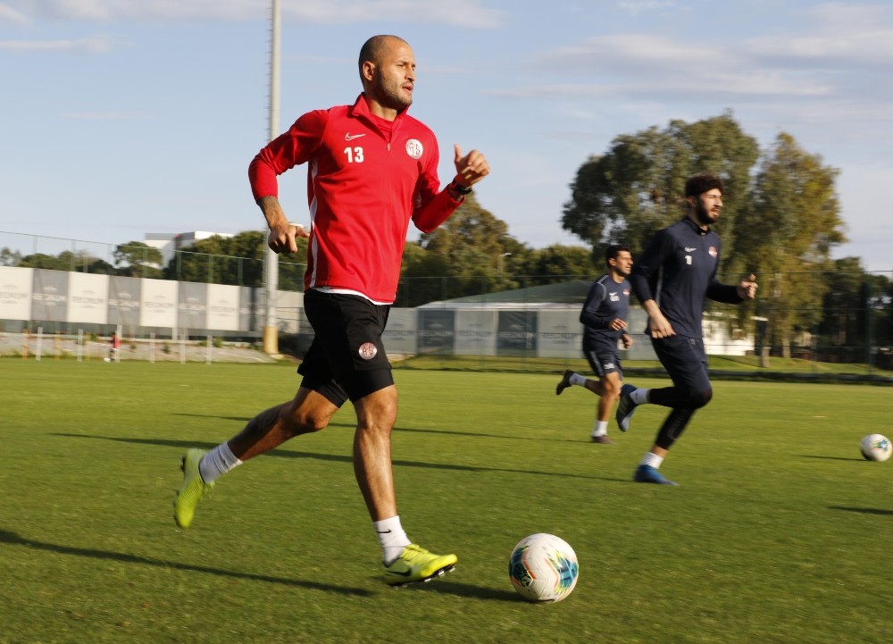 FTA Antalyaspor sahaya indi 