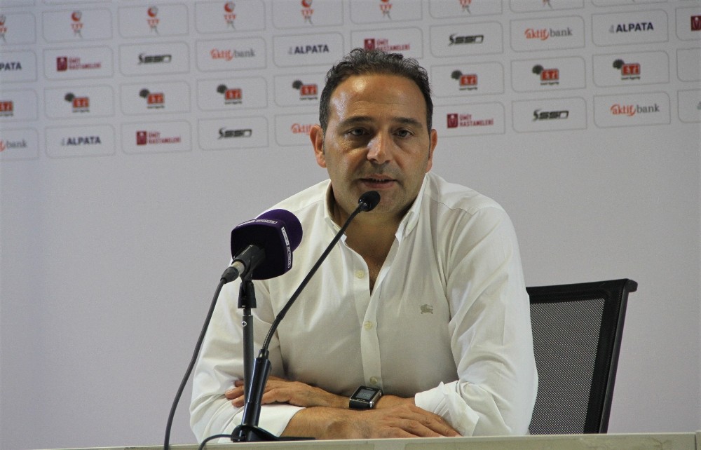 Fuat Çapa hakemlere veryansın etti 