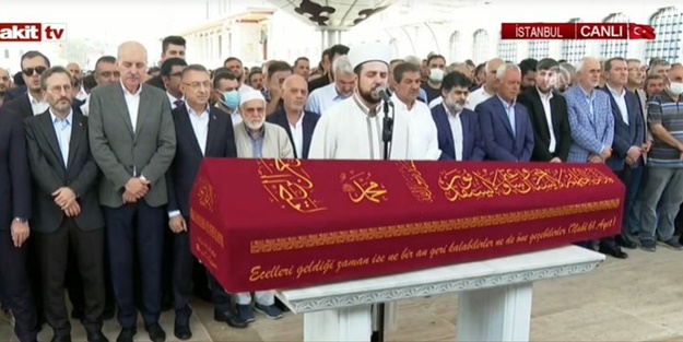 Fuat Oktay Karahasanoğlu ağabeyin cenaze namazında konuştu: Hepimiz şahidiz!