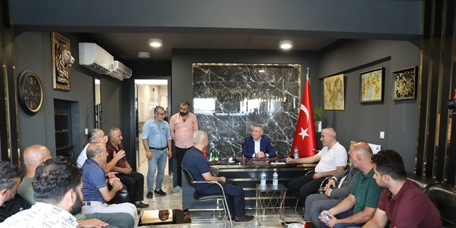 Fuat Oktay'dan Ankara Balıkçı Esnafına Ziyaret