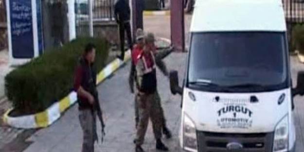 Fuhuş operasyonunda 13 kişi tutuklandı