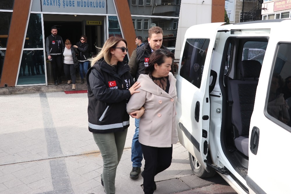Fuhuş operasyonunda gözaltına alınan 2 kişi tutuklandı 
