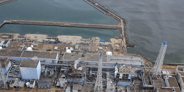 Japonya nükleer atıkları okyanusa boşaltmaya başladı