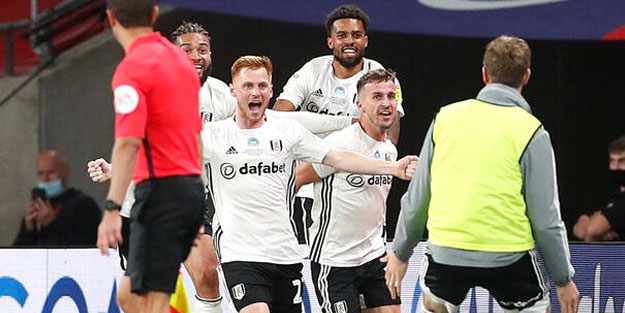 Fulham yeniden Premier Lig'de!