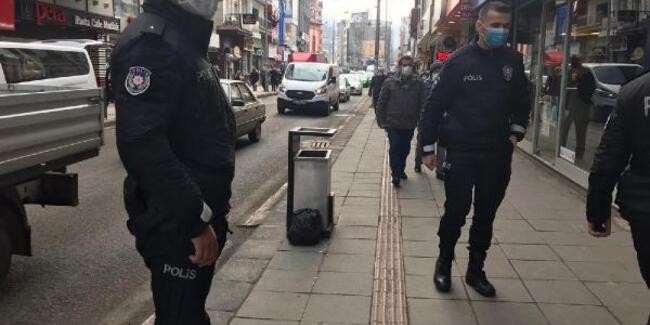 Fünye ile patlatılan poşetten çöp çıktı