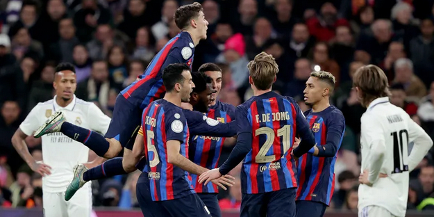 Futbol dünyası ve haberi duyan şokta... Yok artık dedirtti! Dünya devi küme düşecek… Başka yolu yok!