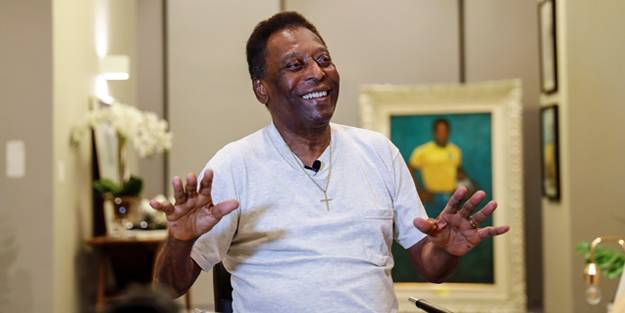 Futbol efsanesi Pele, ameliyat oldu!