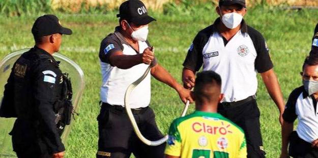 Futbol sahalarında bunu da gördük!
