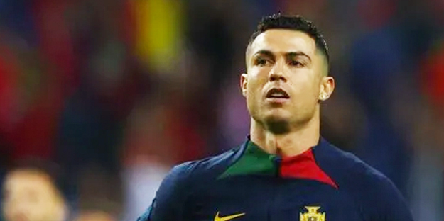 Futbolcu devine talep üstüne talep yağdı! Olmaz denilen olacak, satma kararı aldılar! Çok ama çok konuşulacak hamle…