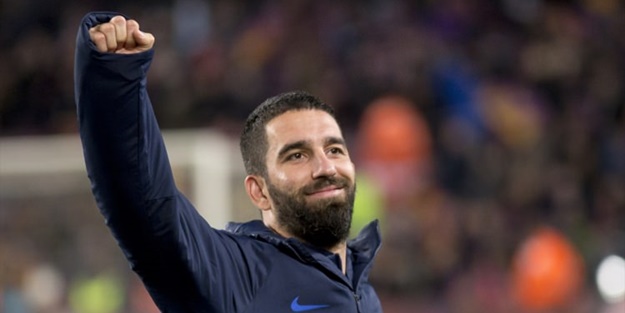 Futbolcuların bonservis ücretleri dudak uçuklatıyor!