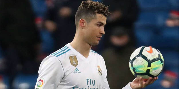 Futbolu bırakacağı tarihi açıkladı!